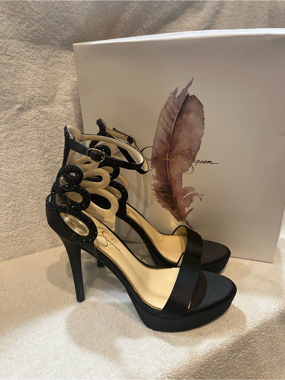 Jessica Simpson Black Glitter Cutout Platform Heels - Worn Once - Size 9
